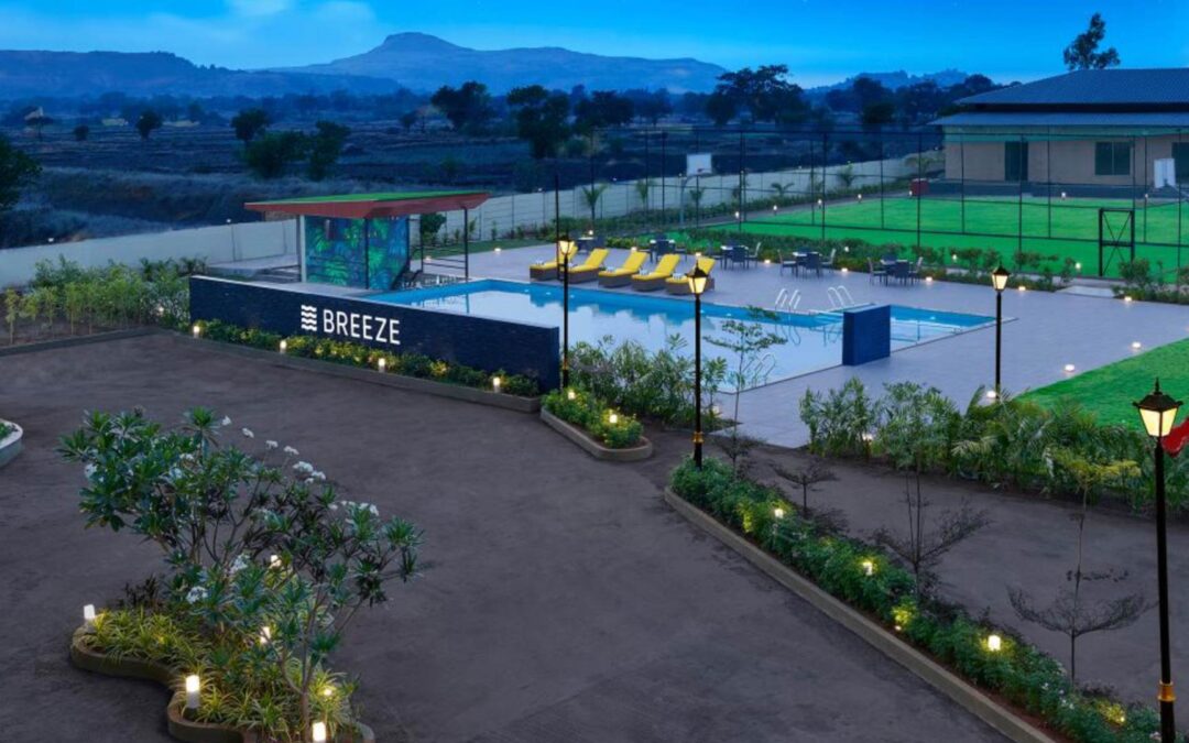 Breeze By The Patrons